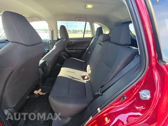 2025 Toyota RAV4 LE - miniatura 13