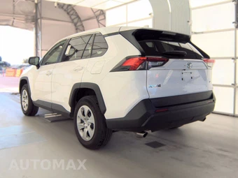 2025 Toyota RAV4 LE - miniatura 6