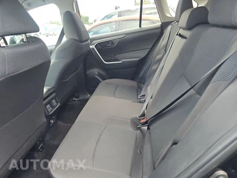 2025 Toyota RAV4 LE - miniatura 13