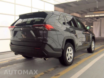 2025 Toyota RAV4 LE - miniatura 4