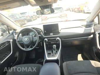 2025 Toyota RAV4 LE - miniatura 11