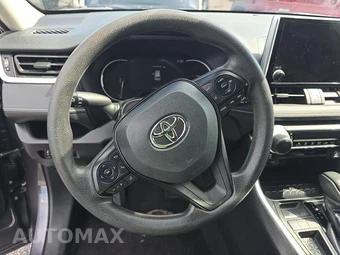 2025 Toyota RAV4 LE - miniatura 10