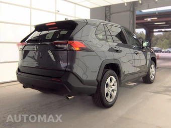 2025 Toyota RAV4 LE - miniatura 4