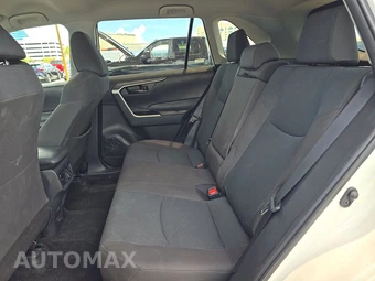 2025 Toyota RAV4 LE - miniatura 13