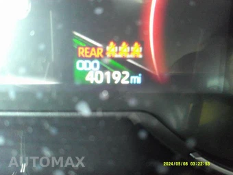 2025 Toyota RAV4 LE - miniatura 4