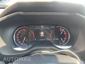 2025 Toyota RAV4 LE - miniatura 12