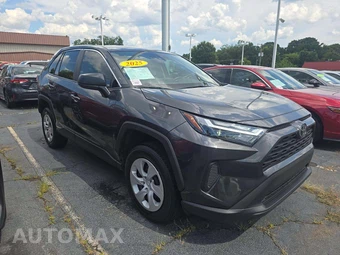 2025 Toyota RAV4 LE - miniatura 4