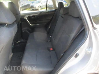 2025 Toyota RAV4 LE - miniatura 10
