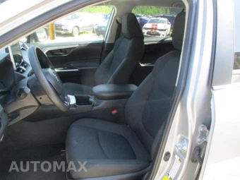 2025 Toyota RAV4 LE - miniatura 5