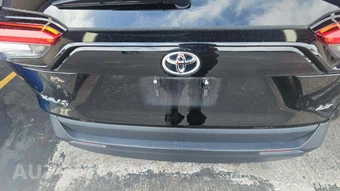 2025 Toyota RAV4 LE – miniatura 19