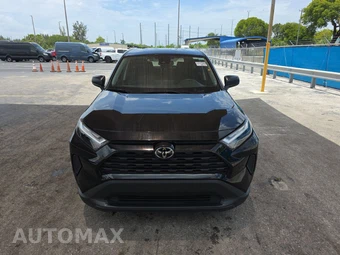 2025 Toyota RAV4 LE – miniatura 2