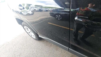2025 Toyota RAV4 LE – miniatura 23