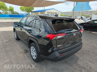 2025 Toyota RAV4 LE – miniatura 6