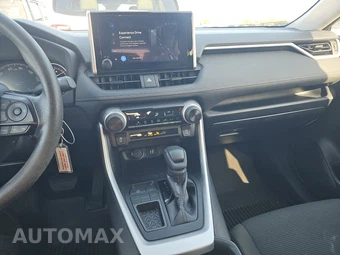 2025 Toyota RAV4 LE - miniatura 11