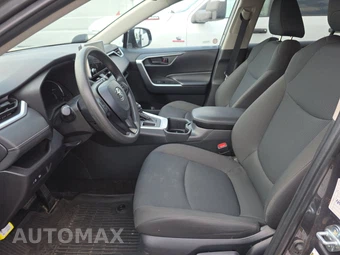 2025 Toyota RAV4 LE - miniatura 7