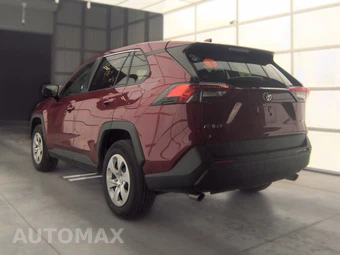 2025 Toyota RAV4 LE – miniatura 6