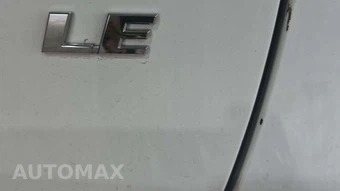 2025 Toyota RAV4 LE – miniatura 24