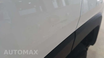 2025 Toyota RAV4 LE – miniatura 31