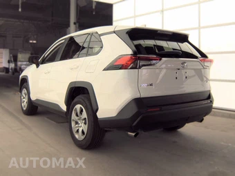 2025 Toyota RAV4 LE – miniatura 6