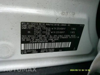 2025 Toyota RAV4 LE - miniatura 19