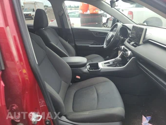 2025 Toyota RAV4 LE - miniatura 8