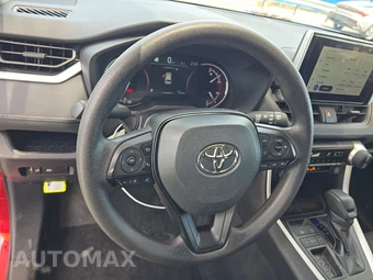 2025 Toyota RAV4 LE – miniatura 10