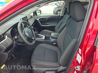 2025 Toyota RAV4 LE – miniatura 7