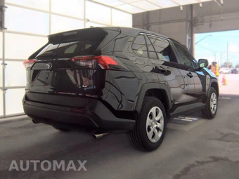 2025 Toyota RAV4 LE - miniatura 4