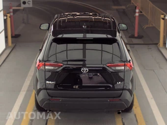 2025 Toyota RAV4 LE - miniatura 5