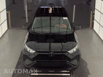 2025 Toyota RAV4 LE - miniatura 2