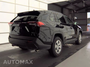 2025 Toyota RAV4 LE - miniatura 4