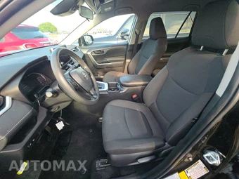 2025 Toyota RAV4 LE - miniatura 7