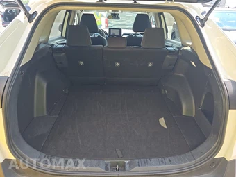2025 Toyota RAV4 LE - miniatura 16
