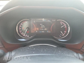 2025 Toyota RAV4 LE - miniatura 12