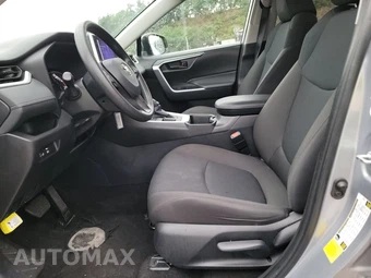 2025 Toyota RAV4 LE - miniatura 7