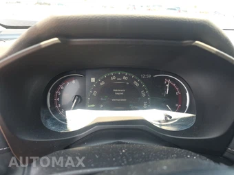 2025 Toyota RAV4 LE - miniatura 12