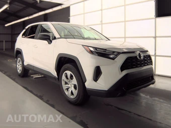 2025 Toyota RAV4 LE - miniatura 3