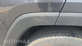 2025 Toyota RAV4 LE – miniatura 24