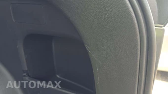 2025 Toyota RAV4 LE – miniatura 40