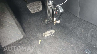 2025 Toyota RAV4 LE – miniatura 43