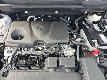 2025 Toyota RAV4 LE - miniatura 15