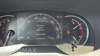 2025 Toyota RAV4 LE - miniatura 27