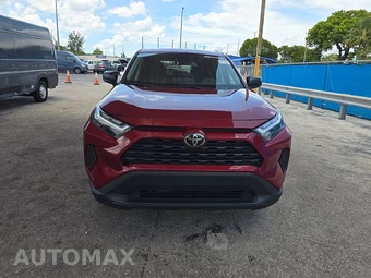 2025 Toyota RAV4 LE – miniatura 2