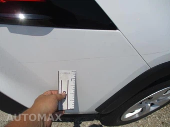 2025 Toyota RAV4 LE - miniatura 26
