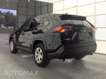 2025 Toyota RAV4 LE – miniatura 6