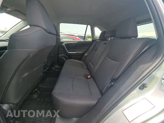 2025 Toyota RAV4 LE – miniatura 13