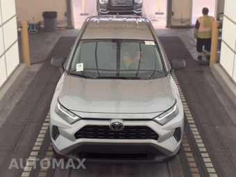 2025 Toyota RAV4 LE – miniatura 2