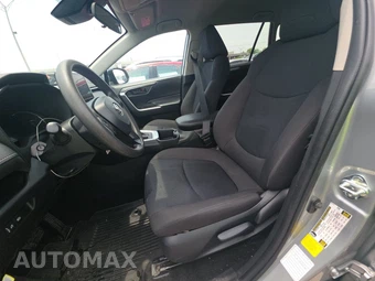 2025 Toyota RAV4 LE – miniatura 7