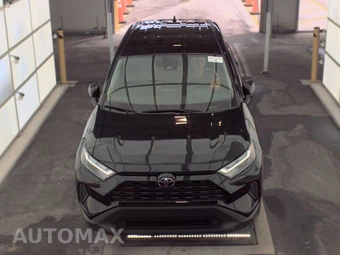 2025 Toyota RAV4 LE – miniatura 2