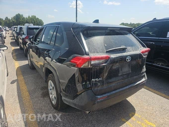 2025 Toyota RAV4 LE - miniatura 6